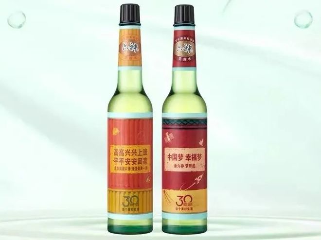 爺青回！六神換包裝了？這設(shè)計真“考古”！